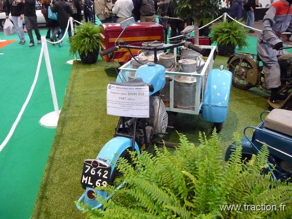 2011_epoquauto (221).jpg - 05/11/2011 - 69000 LYON - EPOQU'AUTO - 33ème Salon International Autos & Motos Anciennes - Triporteur laitier JUERY Z12 - 1947